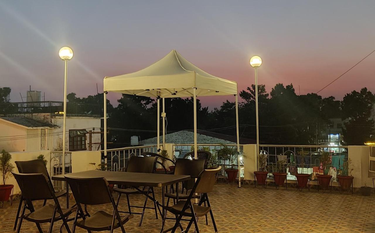 Haldwāni Solitude, The Boutique Hotel מראה חיצוני תמונה