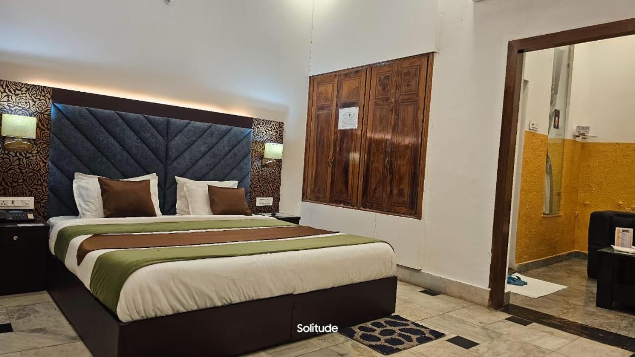 Haldwāni Solitude, The Boutique Hotel חדר תמונה